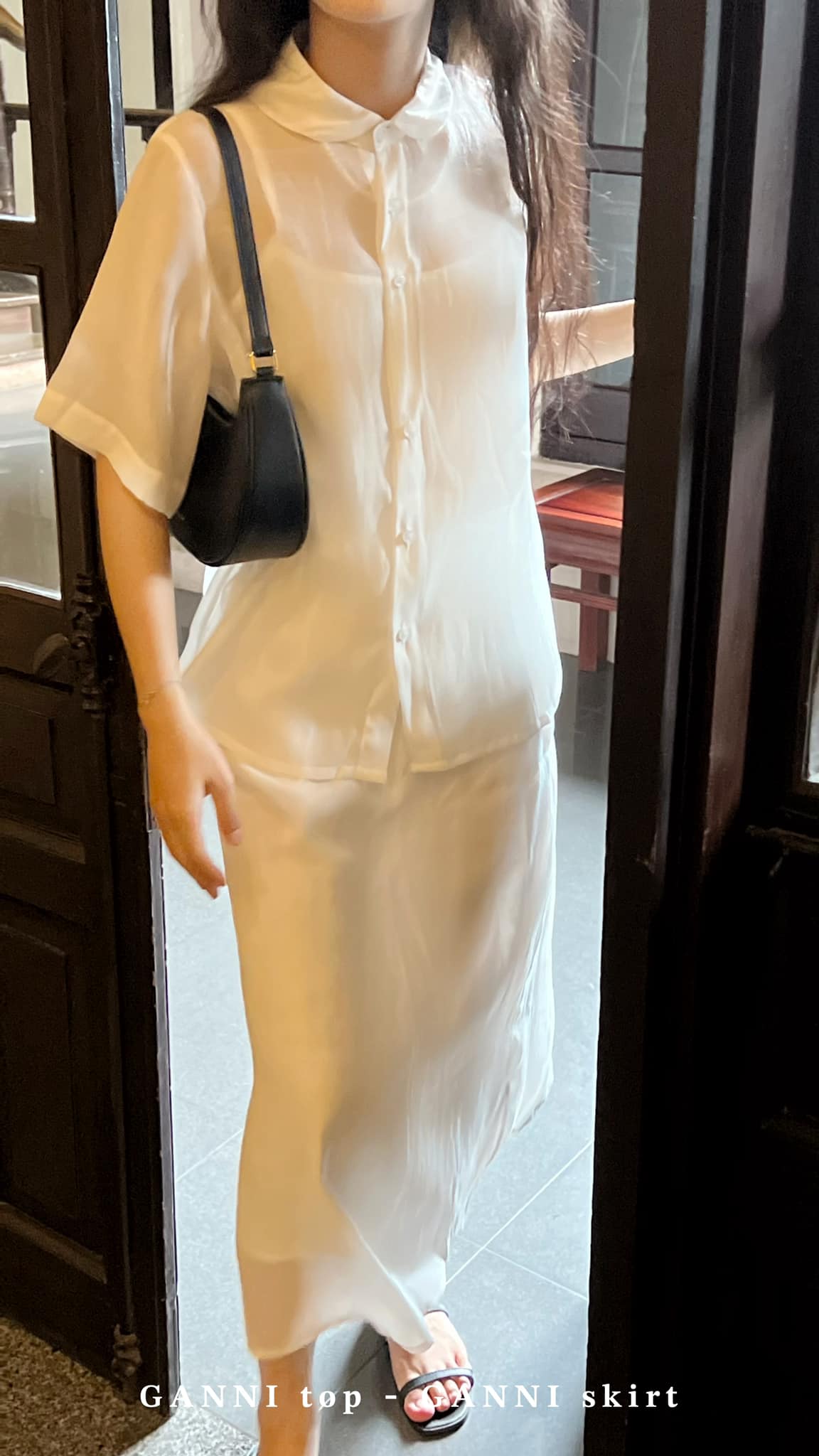 Áo Tơ GANNI Ngắn Tay